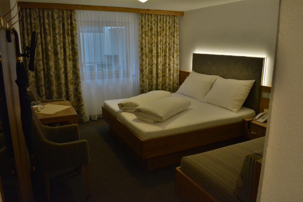 Hotel Maria Theresia Ischgl Eksteriør bilde